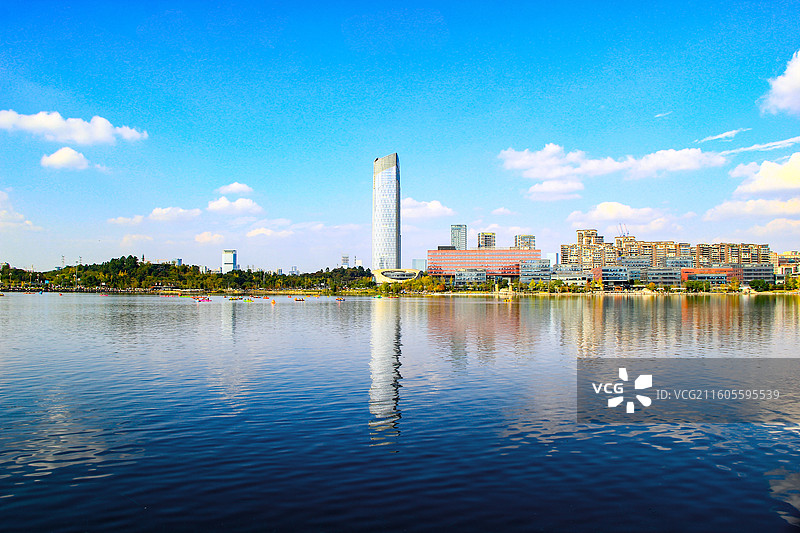 四川天府新区成都兴隆湖建筑风光实景图片素材