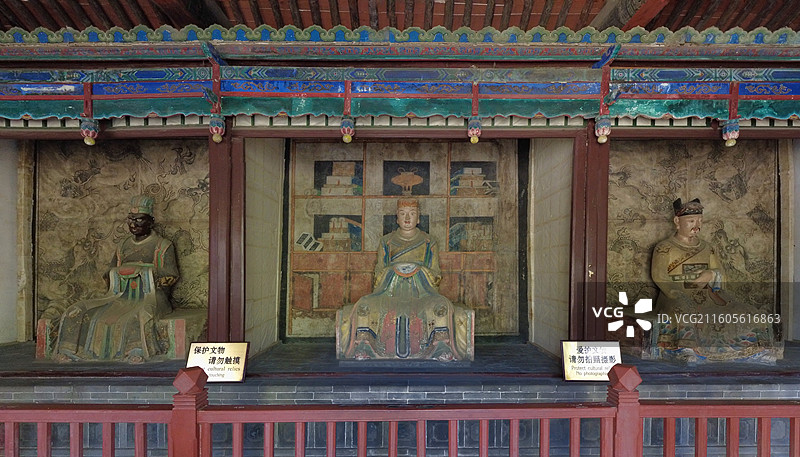 太原晋祠三圣祠坐南朝北，建于清乾隆二年，面阔三间，供奉药王、真君、黑龙王，具江南园林风格。图片素材