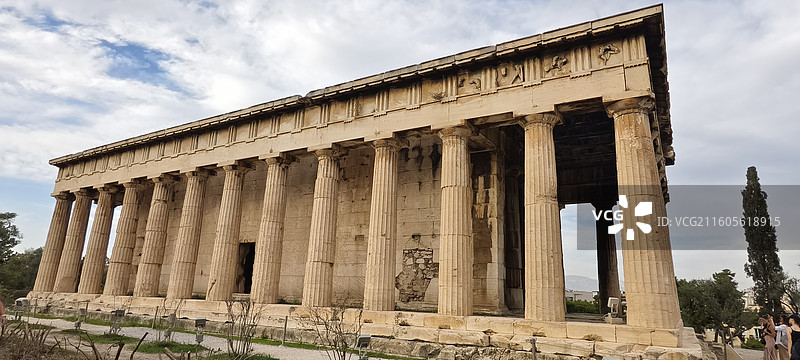 希腊雅典-赫淮斯托斯神庙，始建于公元前449年，完工公元前416年是古希腊唯一保留屋顶的神庙图片素材