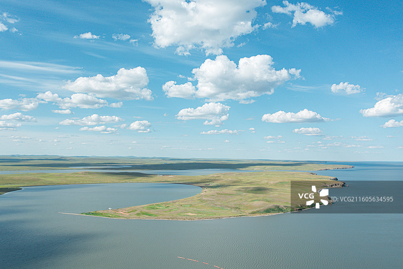 航拍内蒙古呼伦湖图片素材