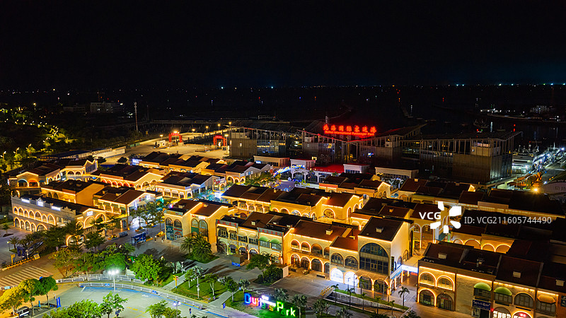 广西 北海国际客运港奥特莱斯夜景图片素材