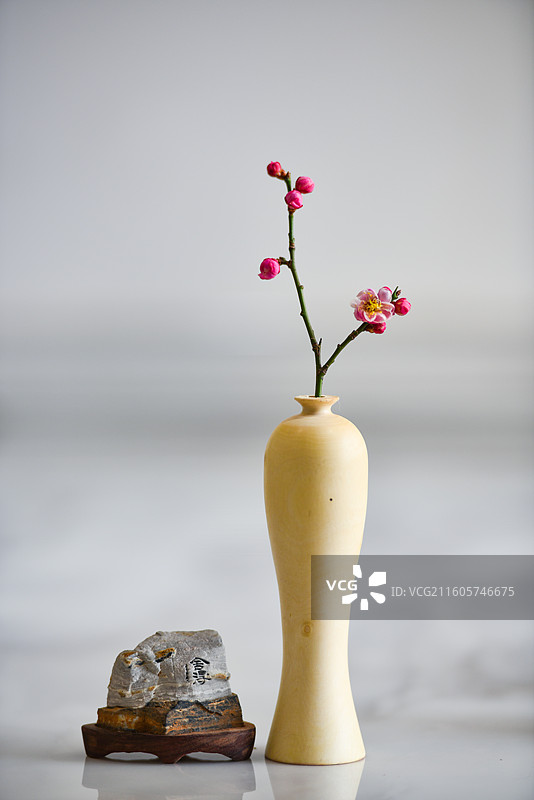 创意木瓶插花茶桌摆件图片素材