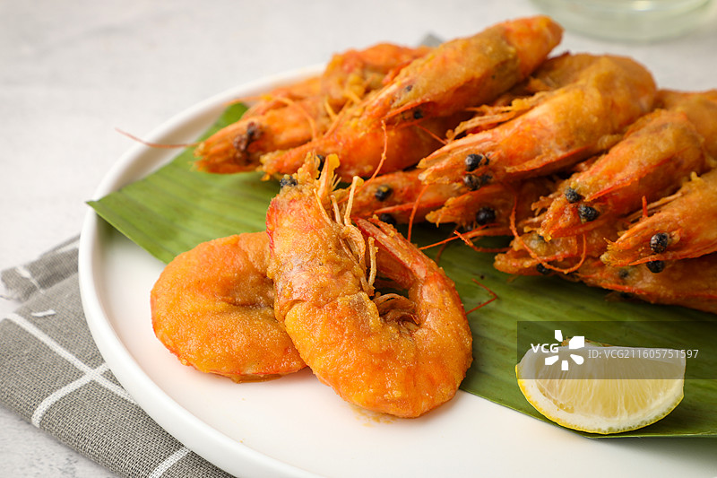 咸蛋黄海白虾图片素材