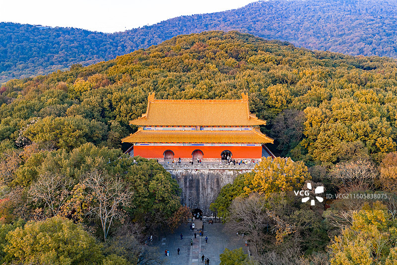航拍秋天的南京明孝陵秋季风光图片素材