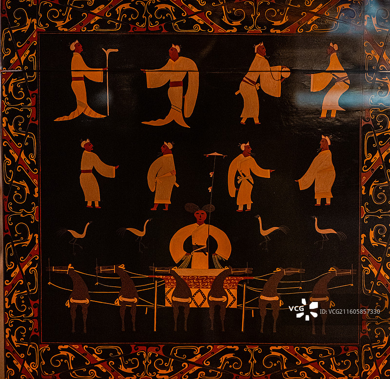 战国 彩绘漆棺 严仓一号墓出土 荆门市博物馆 镇馆之宝 国宝图片素材