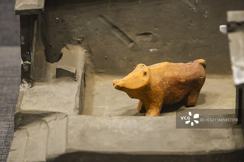陶器 陶灯陶猪 陶灶 猪圈 邯郸市博物馆邯郸历史文化陈列甘丹风华图片素材