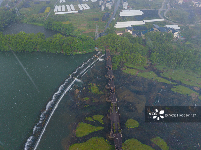 浙江省丽水市，松阳县，松阴溪景区，石门圩廊桥图片素材