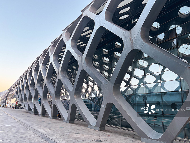 深圳体育中心馆网状建筑结构图片素材