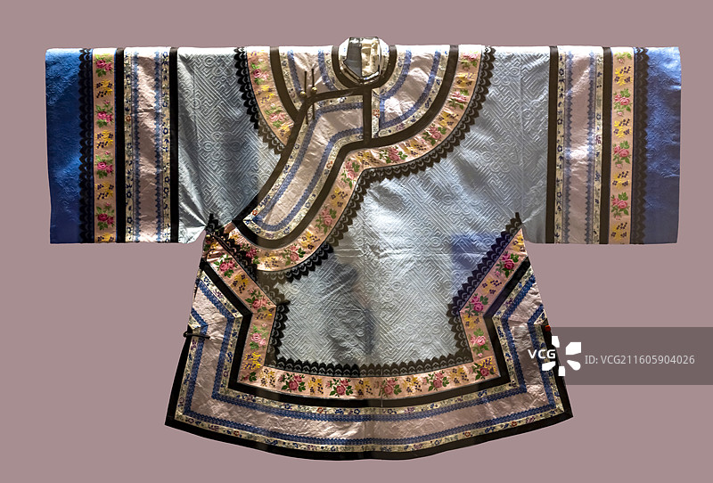 天青纱镶绣花边女衫 清 中国国家博物馆图片素材