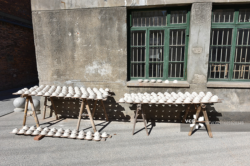 景德镇红旗瓷厂的瓷坯图片素材