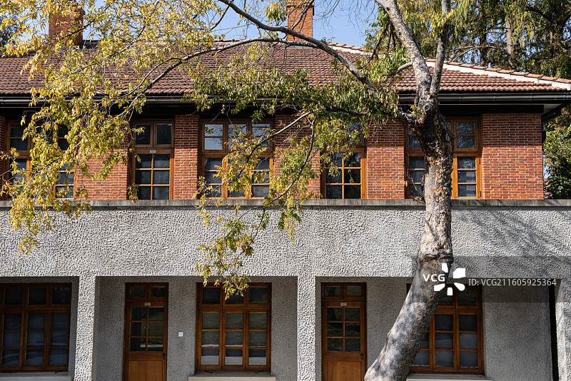 上海圣约翰大学近代建筑华东政法大学图片素材