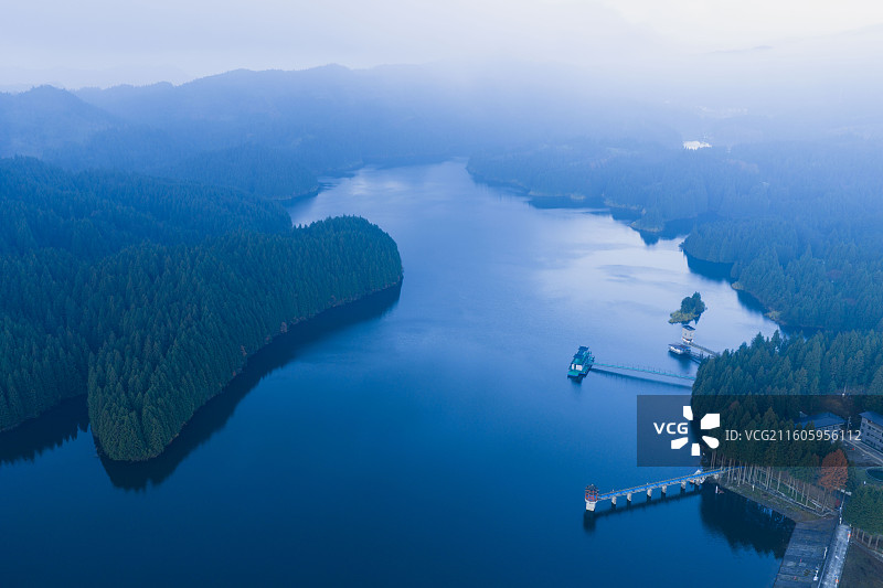 湖北利川佛宝山（福宝山）水库风光图片素材