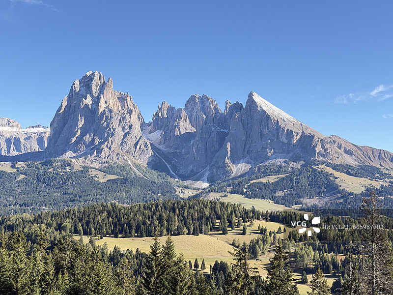 意大利富内斯山谷图片素材