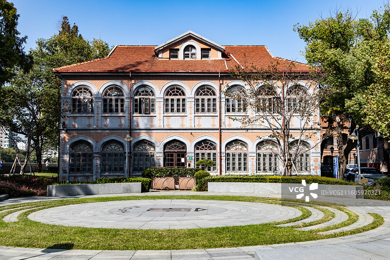 上海圣约翰大学近代建筑华东政法大学图片素材