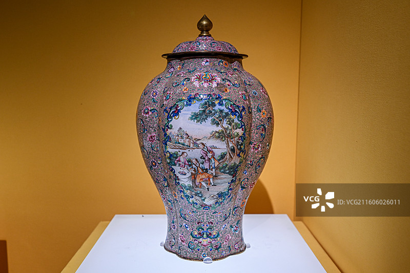 故宫鼓浪屿外国文物馆展出的文物图片素材