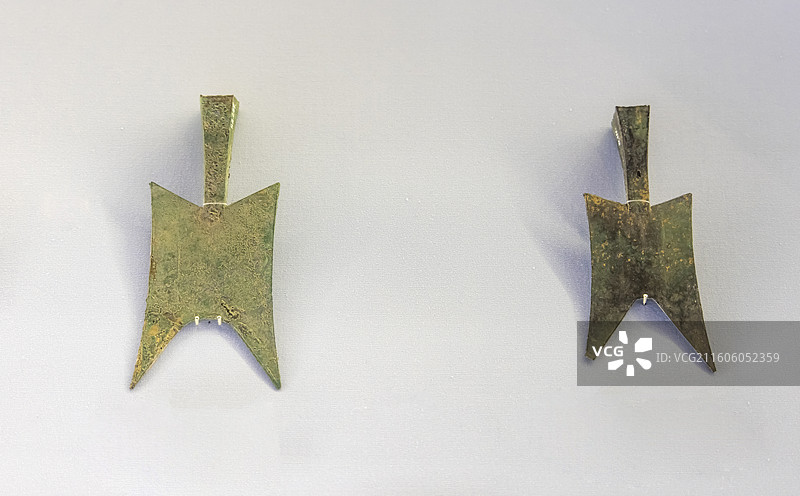 耸肩尖足空首布 无字 春秋 甘丹 春秋•晋 中国国家博物馆图片素材