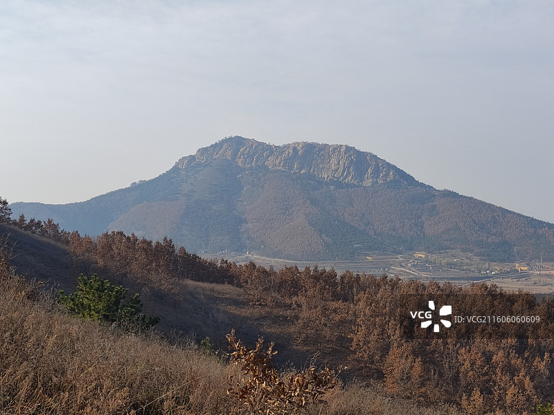 冬天莒县屋楼崮穿越范家沟村东山大环线图片素材