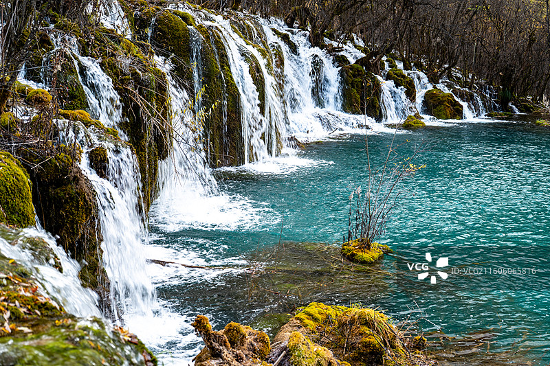 四川阿坝州九寨沟景区-箭竹海瀑布图片素材