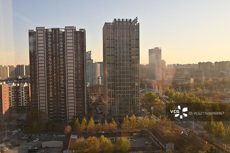 日出时分唐山高新区路北区城市风光图片素材