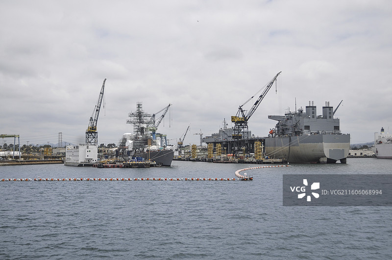 美国圣地亚哥军港-军舰船坞风光图片素材