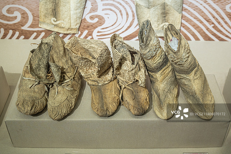 鱼皮鞋  同江赫哲族博物馆图片素材