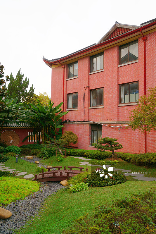 华东政法大学（长宁校区）树人堂图片素材