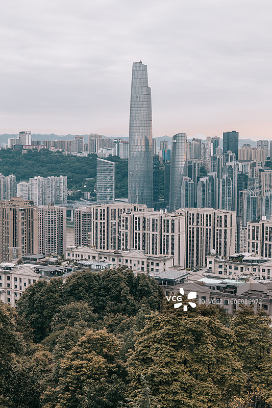 重庆鸿恩寺远眺陆海国际中心图片素材