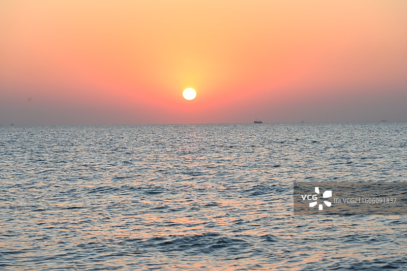 秦皇岛昌黎县阿那亚黄金海岸日出时分图片素材