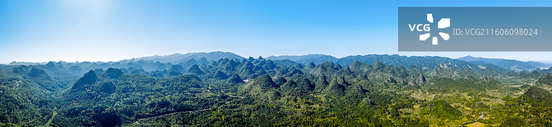 广东省清远市连南瑶族自治县广东连南万山朝王国家石漠公园图片素材