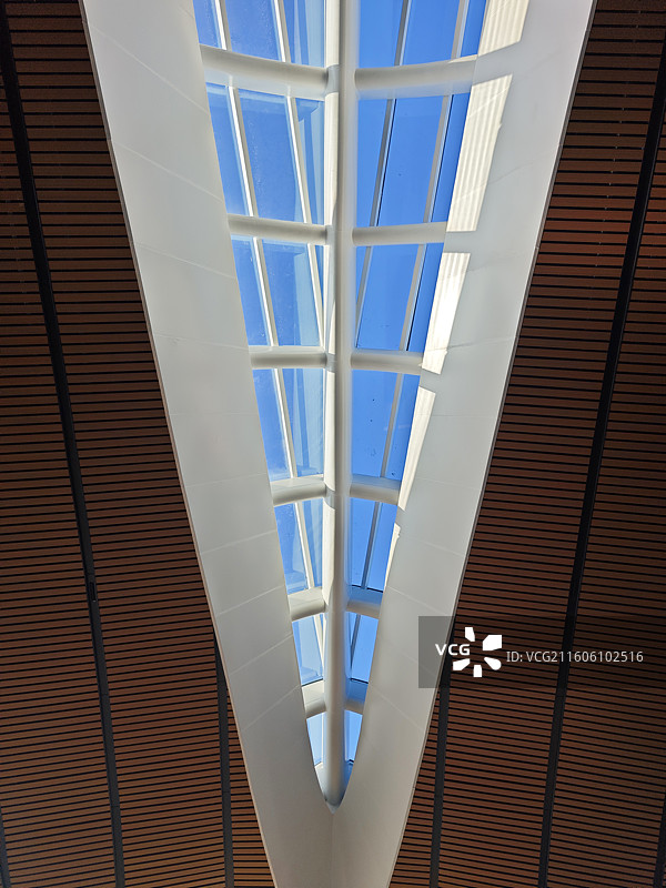 丽水机场建筑建设白色现代时尚木色室内装修图片素材