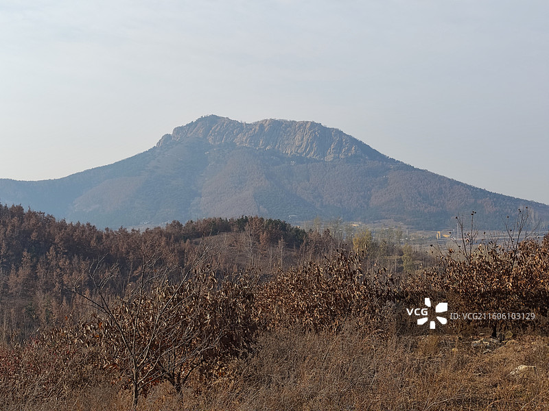 冬天莒县屋楼崮穿越范家沟村东山大环线图片素材