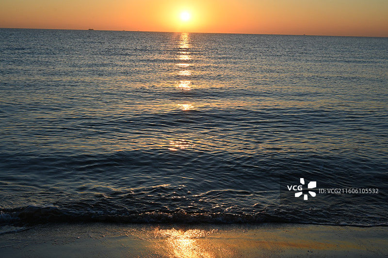 秦皇岛昌黎县阿那亚黄金海岸日出时分图片素材