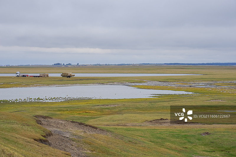 阿尔山，七仙湖草原景区，秋天自然风光图片素材