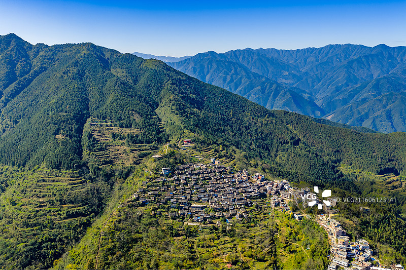 广东省清远市连南瑶族自治县油岭千户瑶寨图片素材