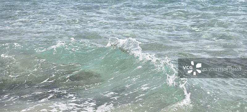 希腊克里特岛～干尼亚～粉色沙滩-埃拉福尼西海滩图片素材