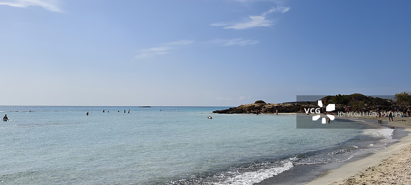 希腊克里特岛～干尼亚～粉色沙滩-埃拉福尼西海滩图片素材