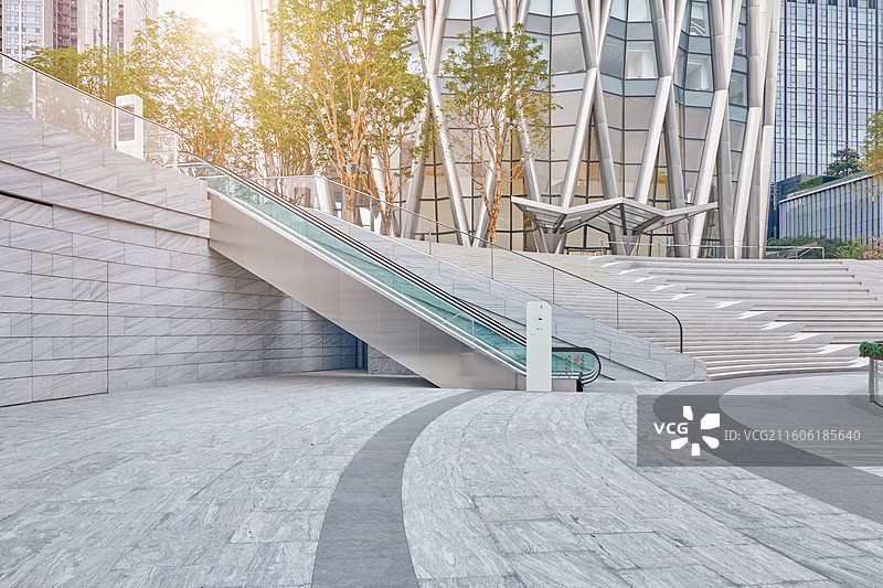 深圳南山区万象城二期购物中心广场空地图片素材