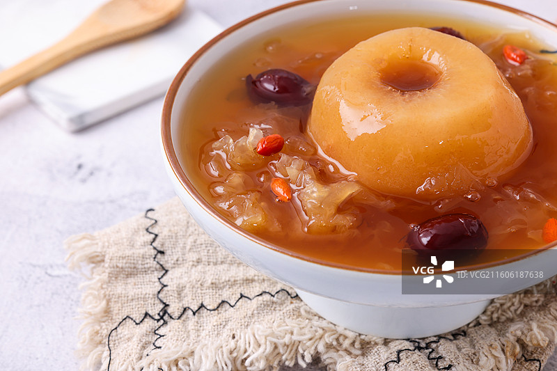 银耳雪梨汤图片素材