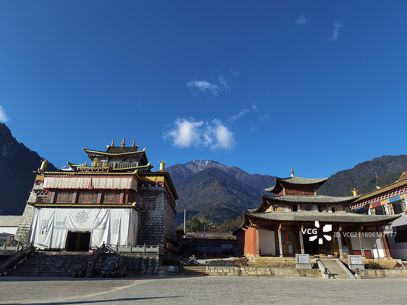 云南省怒江州贡山县G219国道丙中洛镇：东风村普化寺图片素材