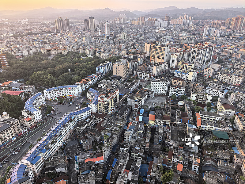 防城港市东兴口岸中国建筑高空视角图片素材