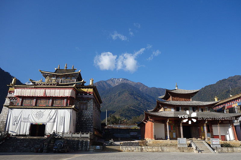 云南省怒江州贡山县G219国道丙中洛镇：东风村普化寺图片素材