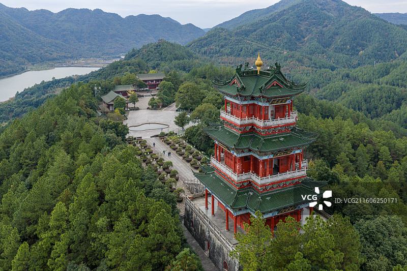 江西省上饶市德兴市江南四大名楼凤凰湖聚远楼图片素材