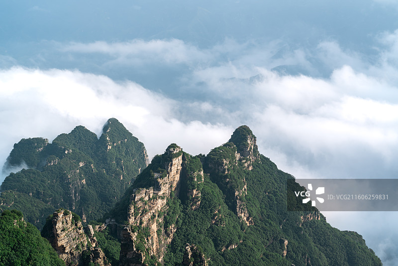 涞水白石山云海图片素材