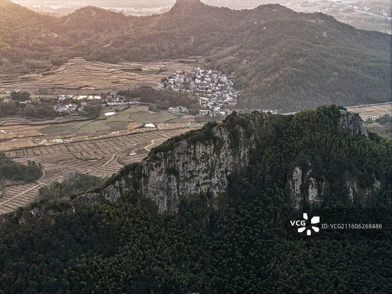 航拍安徽省芜湖市繁昌区马仁奇峰风光图片素材