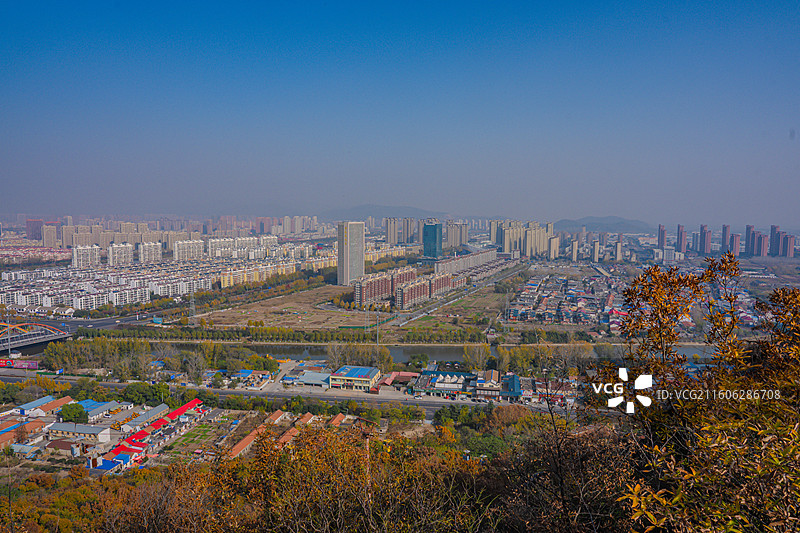 连云港旅游 孔望山俯瞰 城市天际线 都市风光图片素材