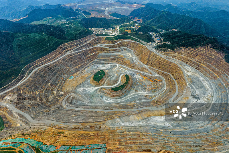 江西省上饶市德兴铜矿 亚洲最大的露天铜矿图片素材