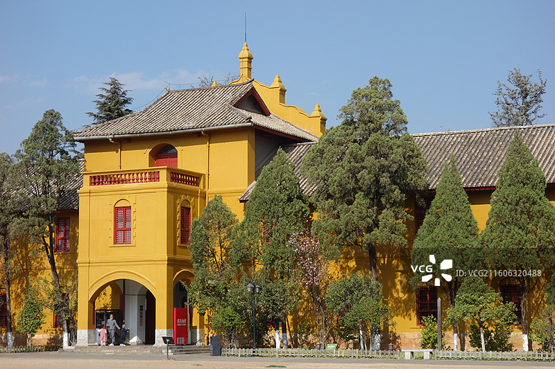 云南省昆明市city walk：云南陆军讲武堂云南陆军讲武学校旧址图片素材