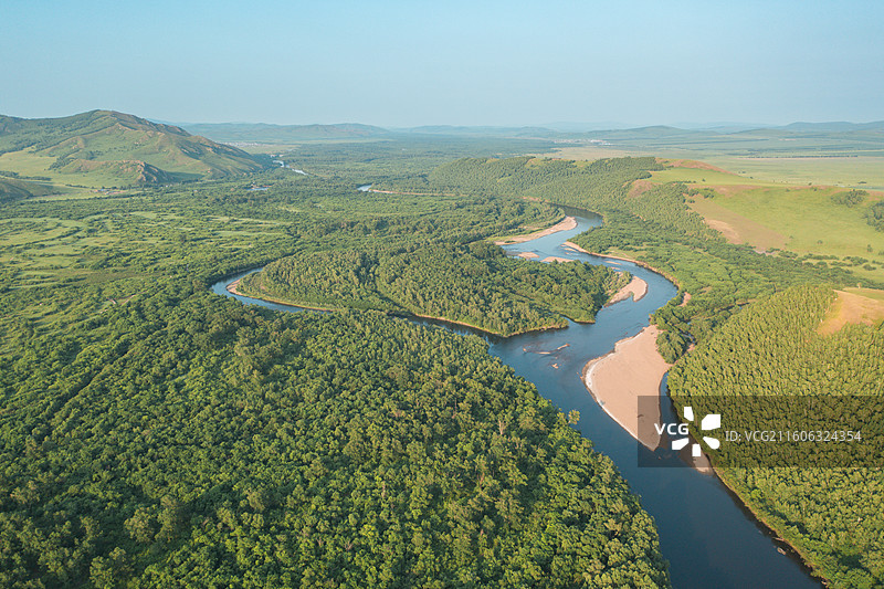航拍根河穿过额尔古纳国家湿地公园图片素材