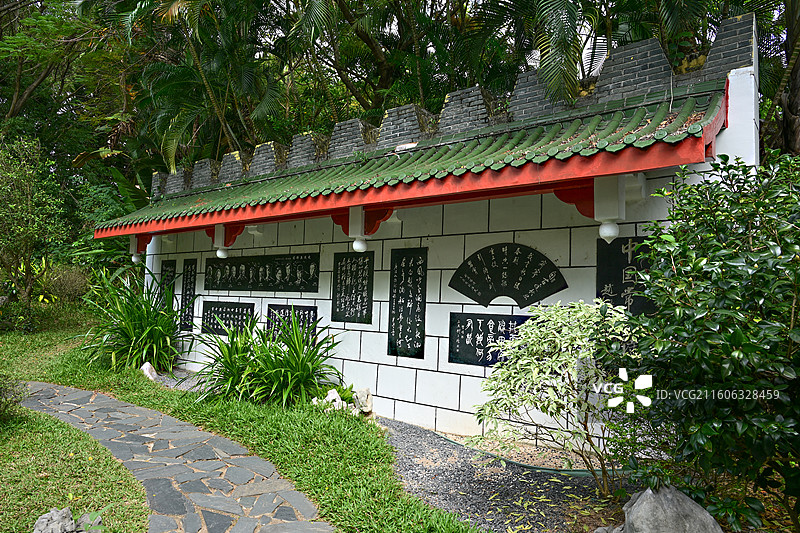 深圳园博园古建筑照壁园林景观图片素材