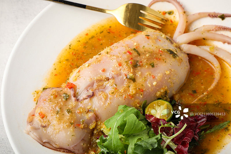 柠檬辣酱焗鱿鱼图片素材